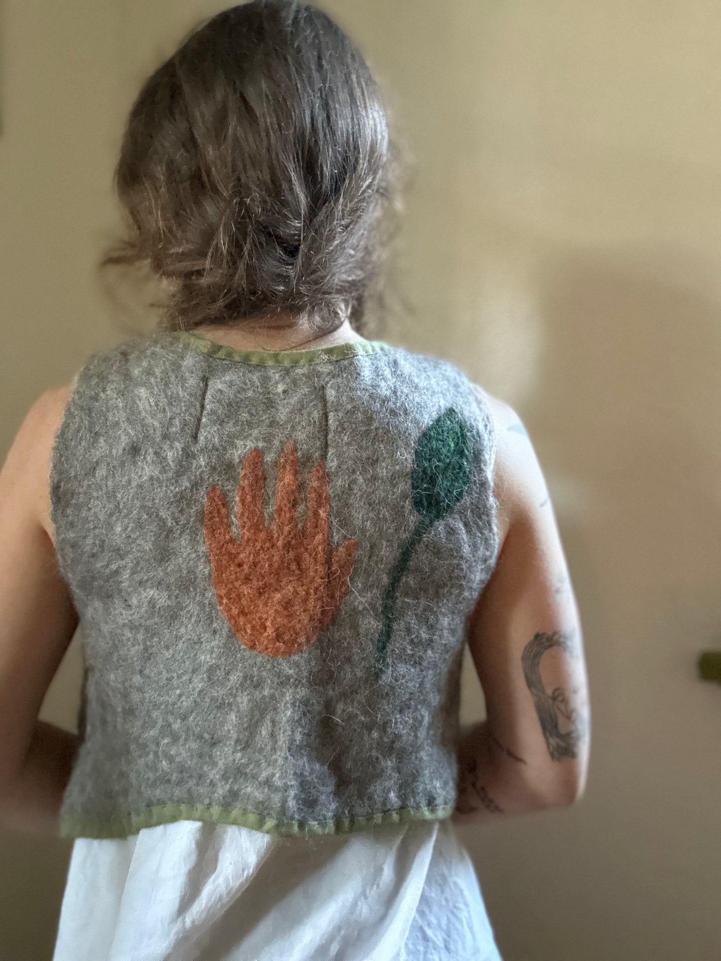 hand and leaf vest