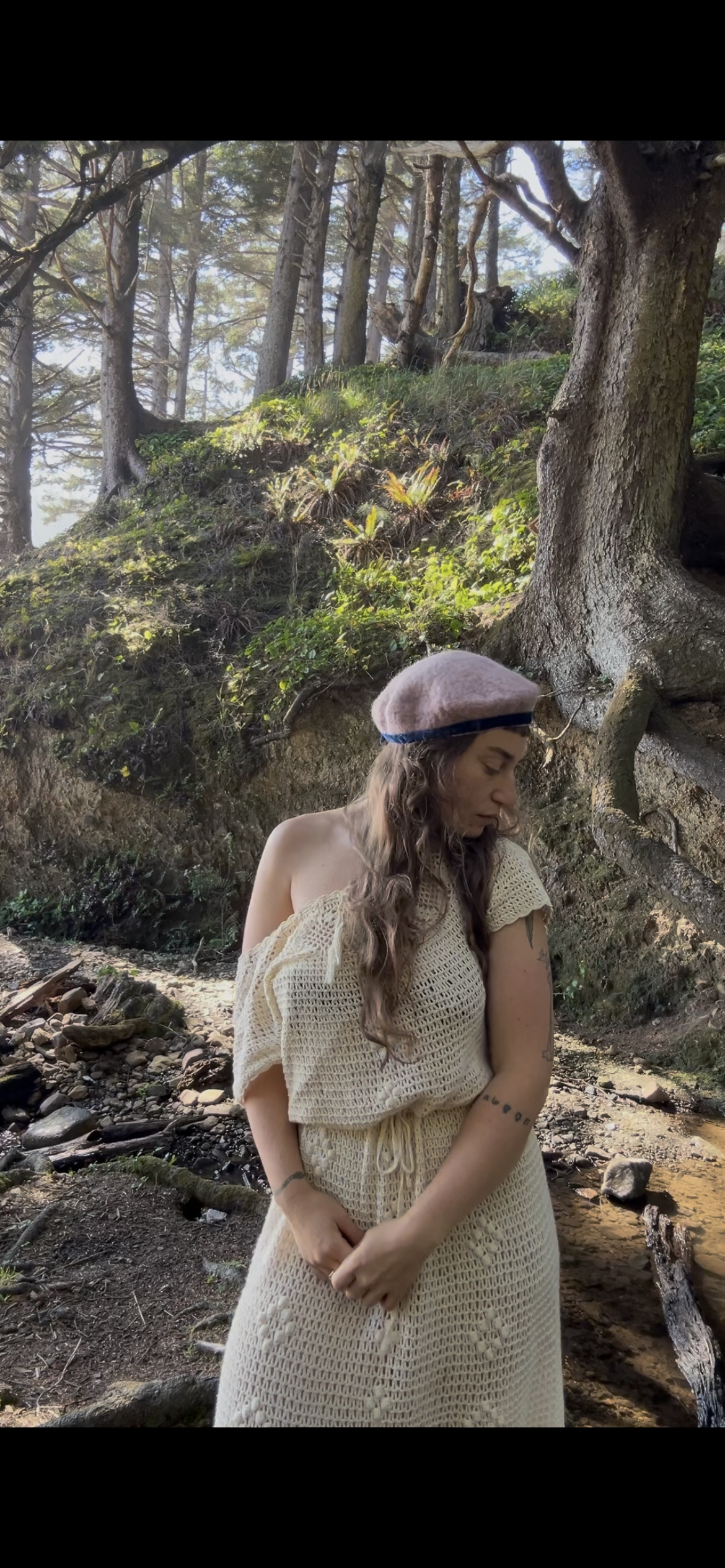 seashell beret